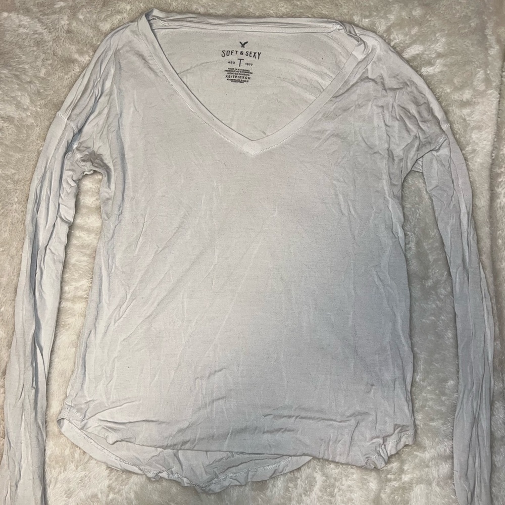 American Eagle Soft & Sexy V-Neck Long Sleeve Tee